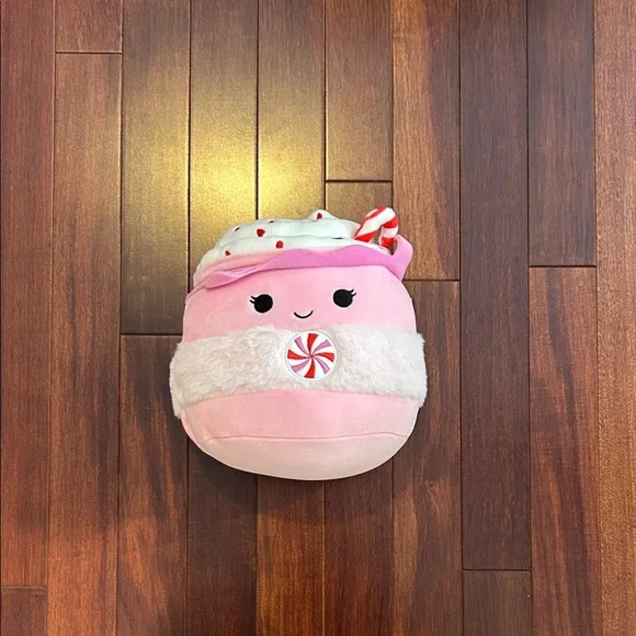Squishmallow Ethel the Peppermint Latte - Picture 4 of 6